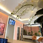 Nest 1 Hotel